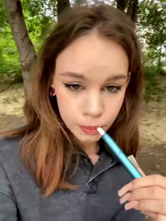 Street_young