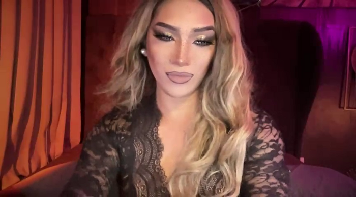 Lo_la_69