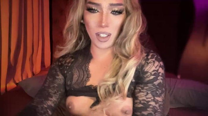 Lo_la_69