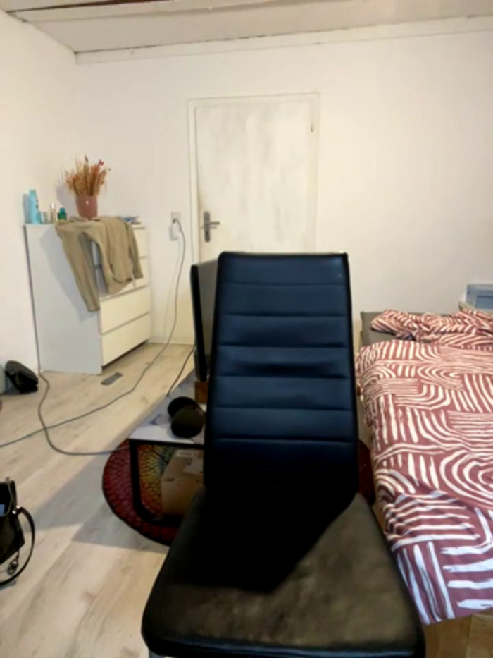 AnnyBelle_