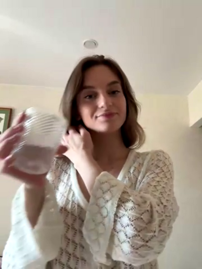 -AngelAri-