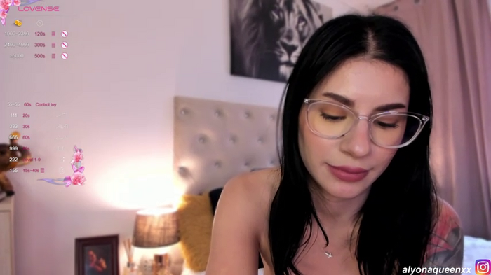 AlyonaX