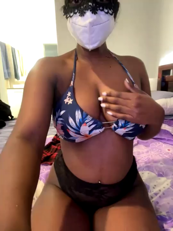 Becky_Adriana