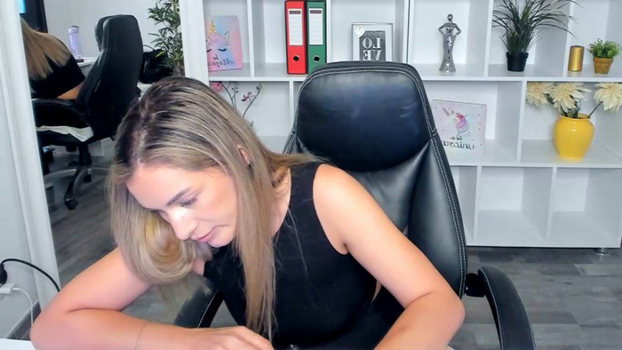HotXMom