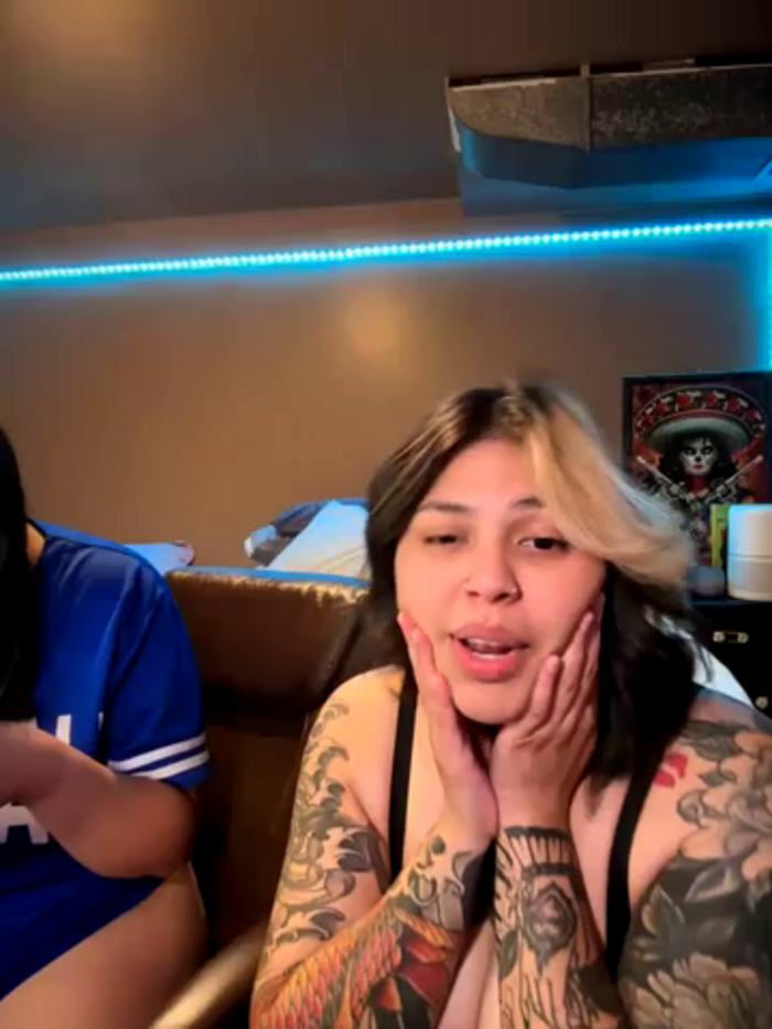 miacanela_xo