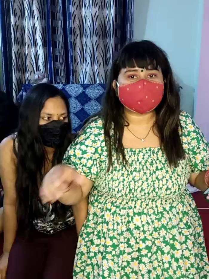 Indian_hotmilfs