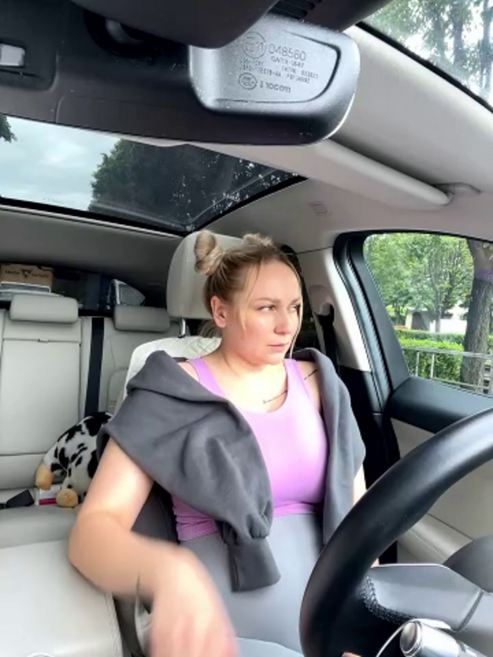 Bondgirl_013
