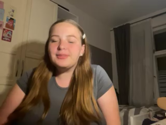 Sophiaaaksh