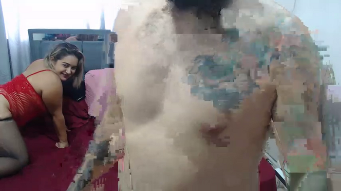 Couple_Gold69