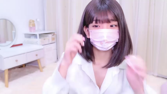 -Yuria-