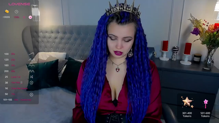 Miss_Maya_Mils
