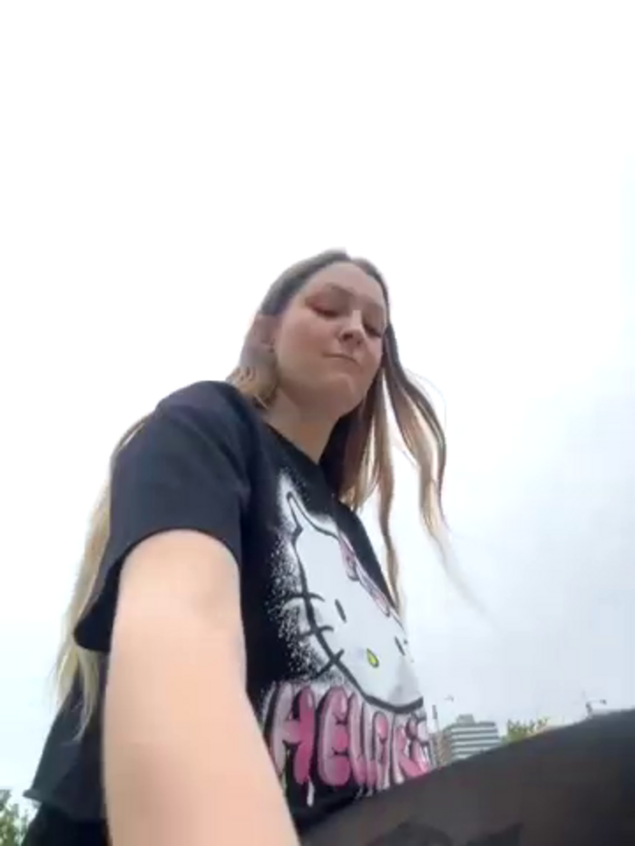 Teya_moon_