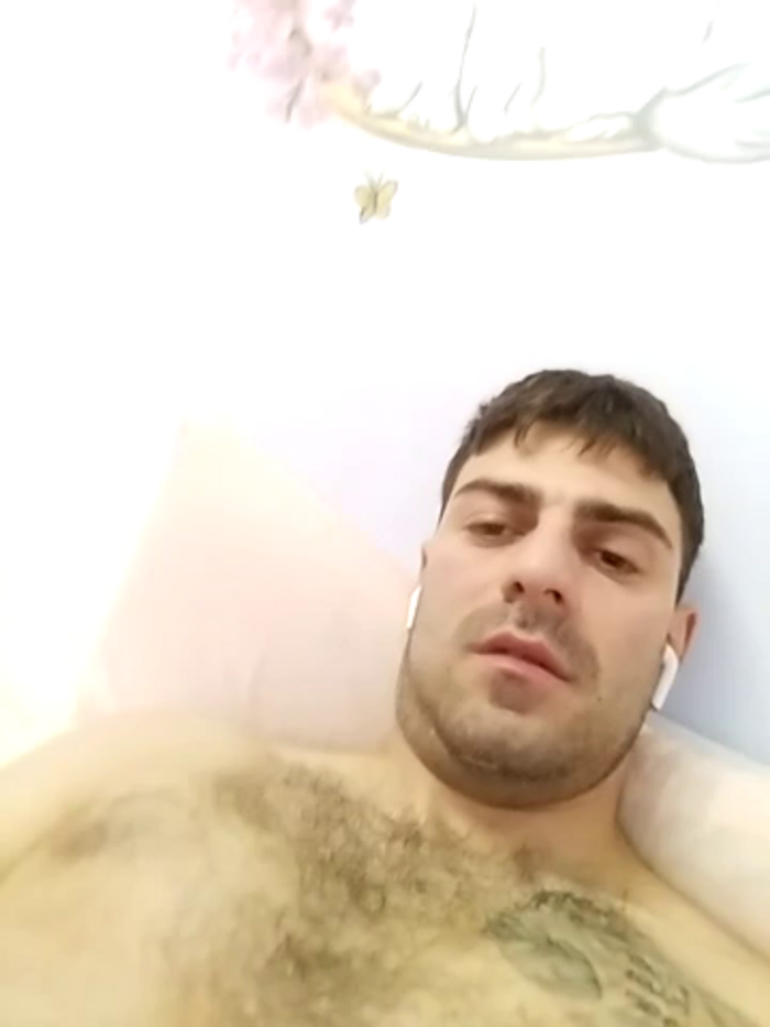 -Manu-85