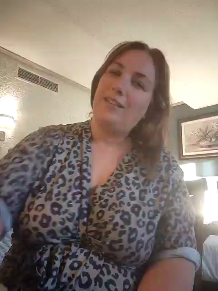 Canadian_BBW