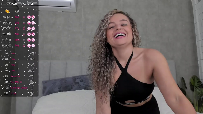 Alana__Milf