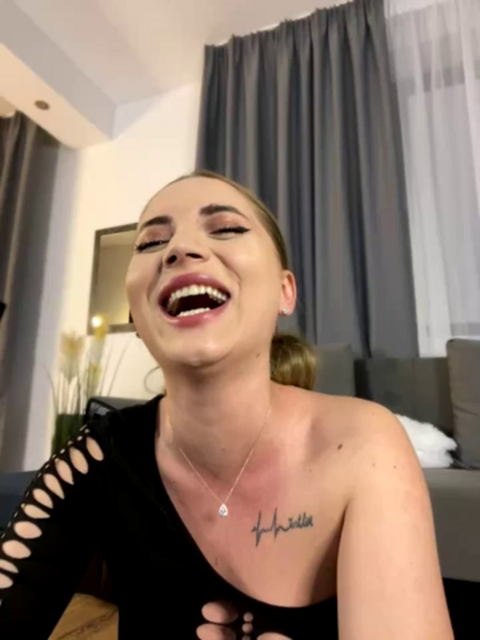 AvaGianna