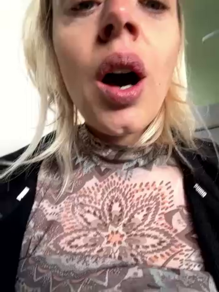 ladywithbigass