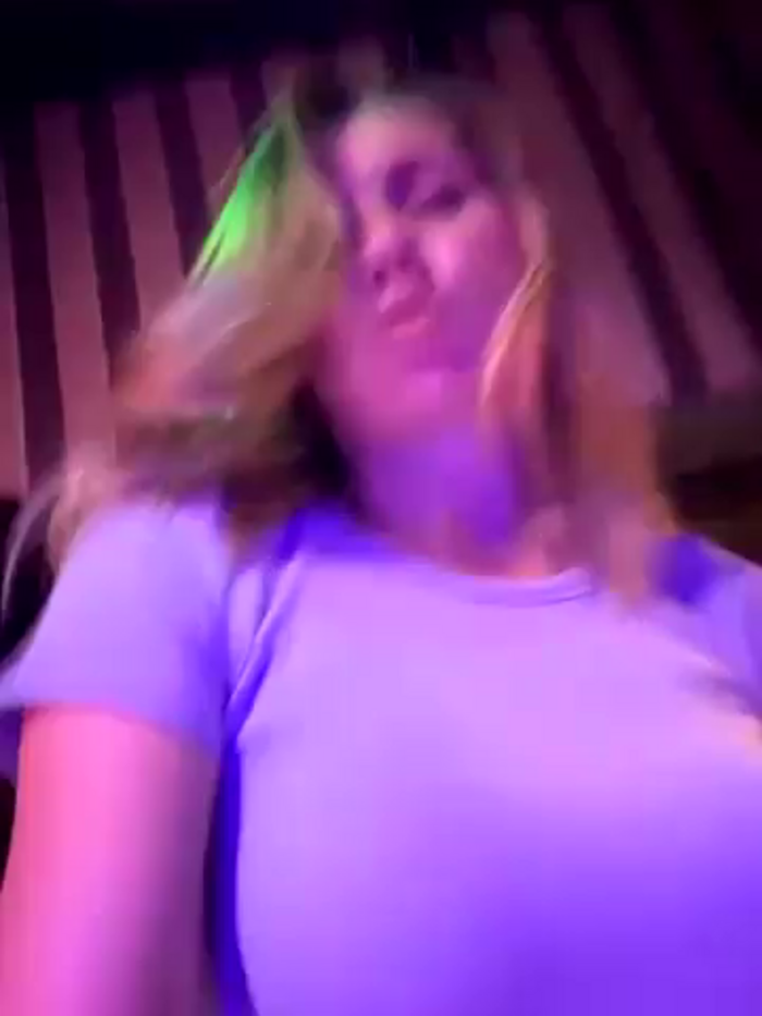 Crazy-Rosa