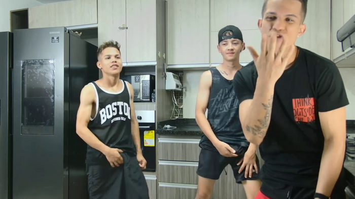 badguyss_bisex