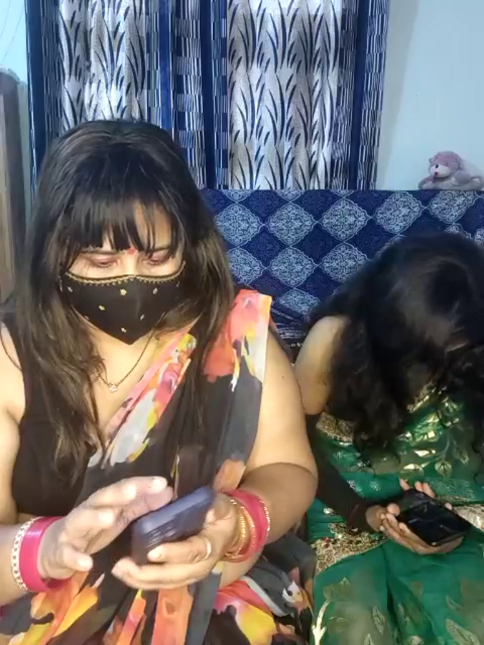 Indian_hotmilfs