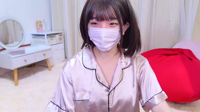 -Yuria-