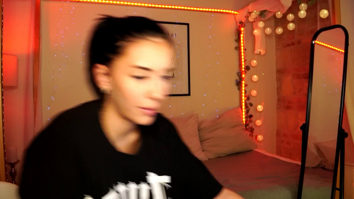 Naomii18_
