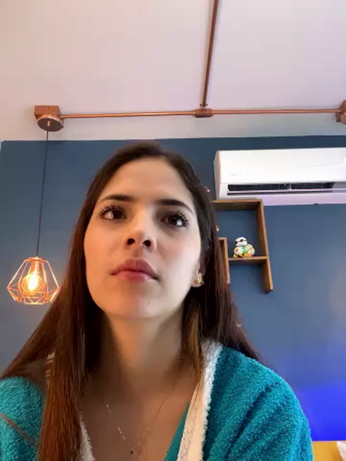 Zoe_Bae