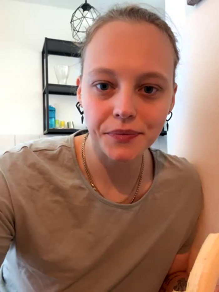 KinkyAmy6