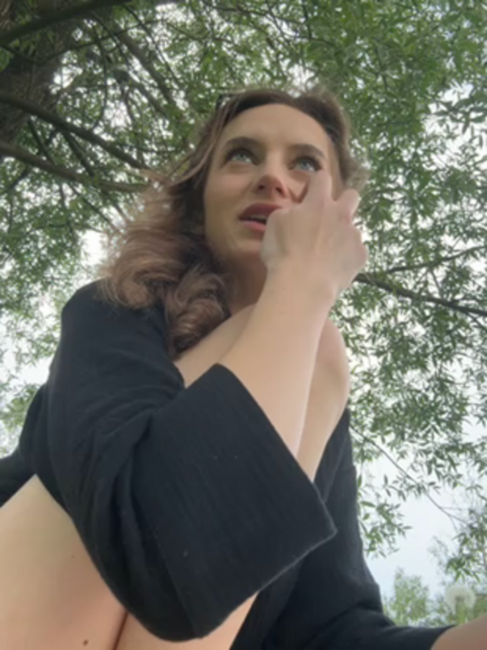 -AngelAri-