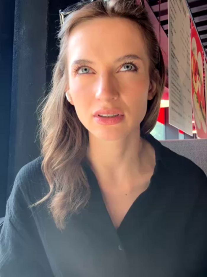 -AngelAri-