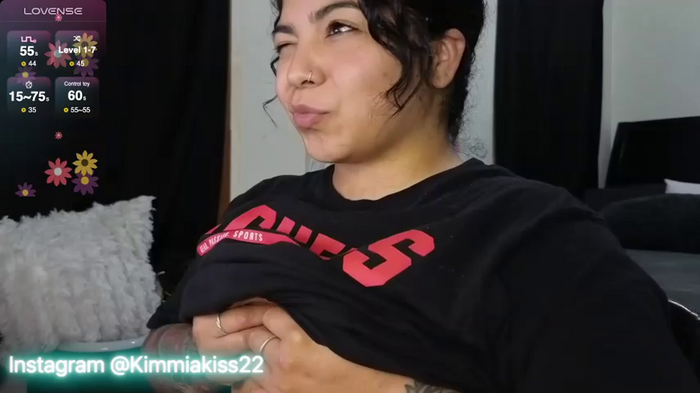kimmiakiss22