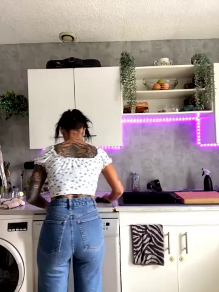 shelsysexy88