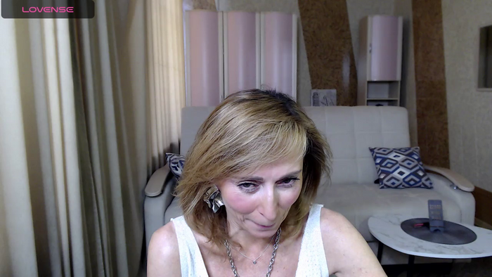 HornyMilf_777