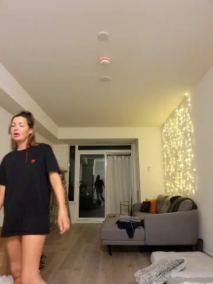 RebeccaXO_