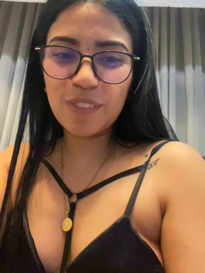 SaritaHot_69