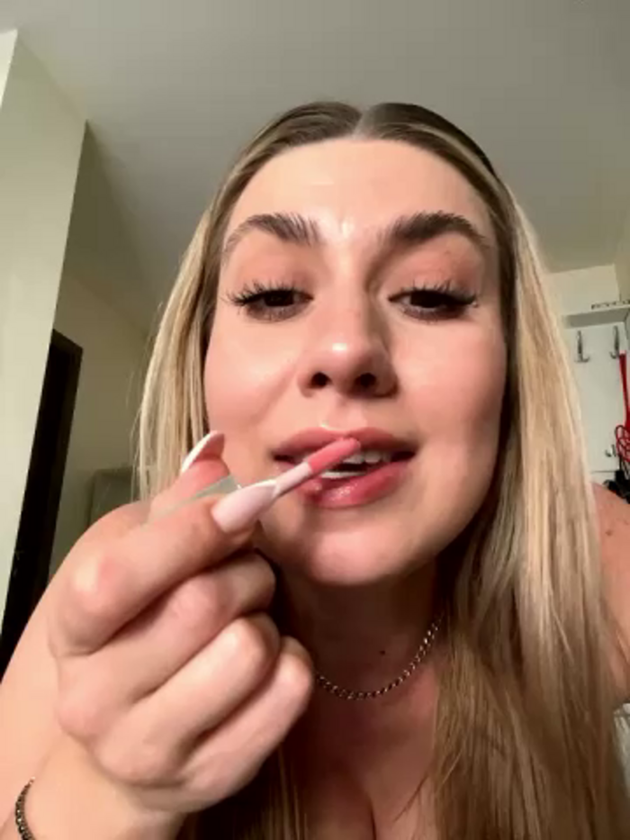 clara_k
