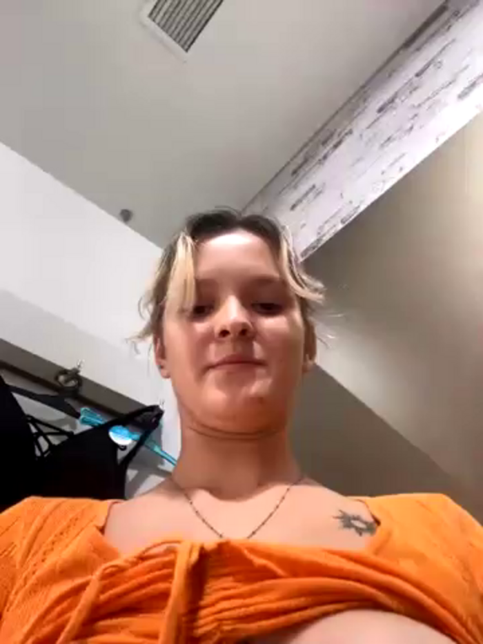 LeonaKeepFucking