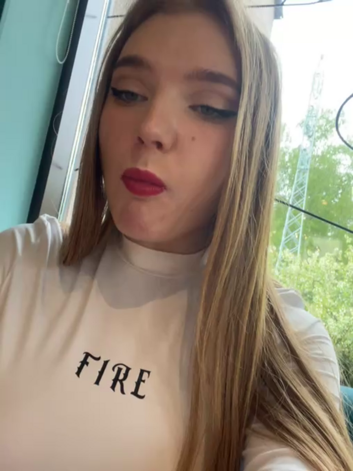 AmmyHot