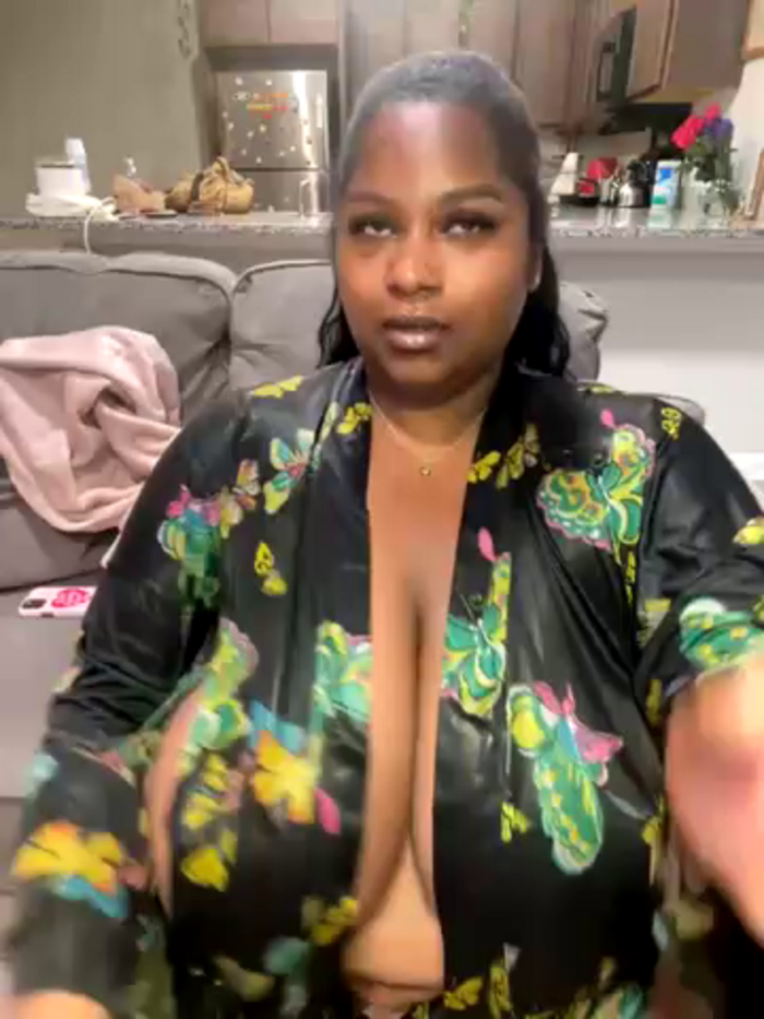 BigFineSelena