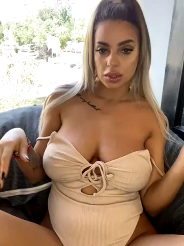 CassieJollie