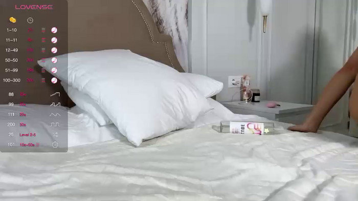 Eva_JJ