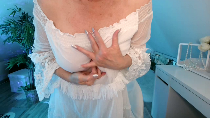LovelyHelena
