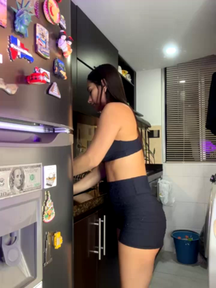 Mau_White