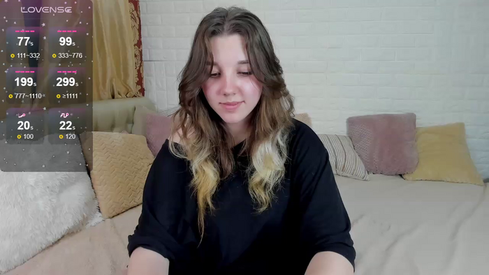 PenelopeOneGrey