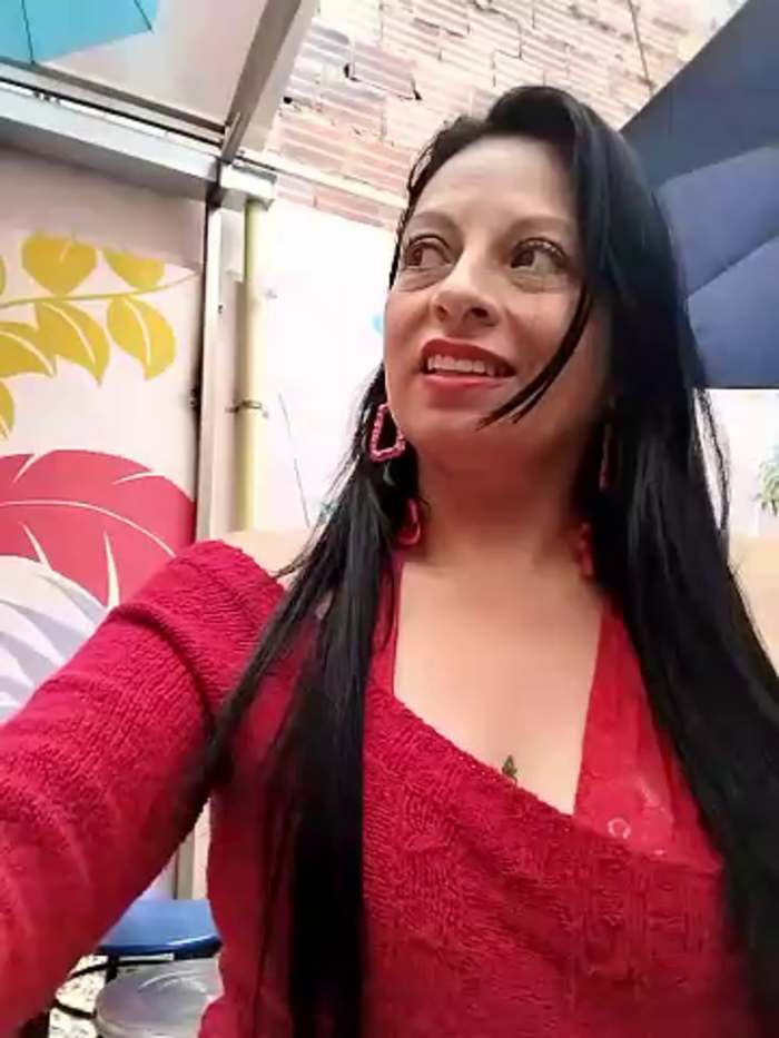 Violeta-Saenz