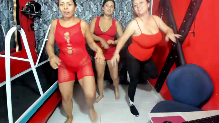 lesbiancuple