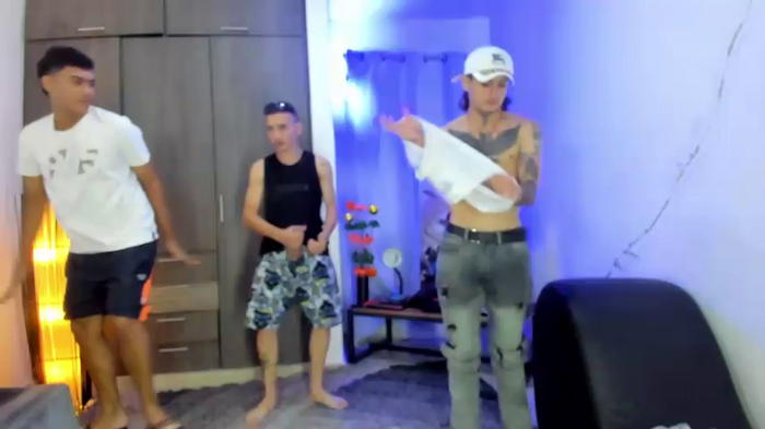 badguyss_bisex