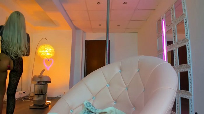 LisaAkira