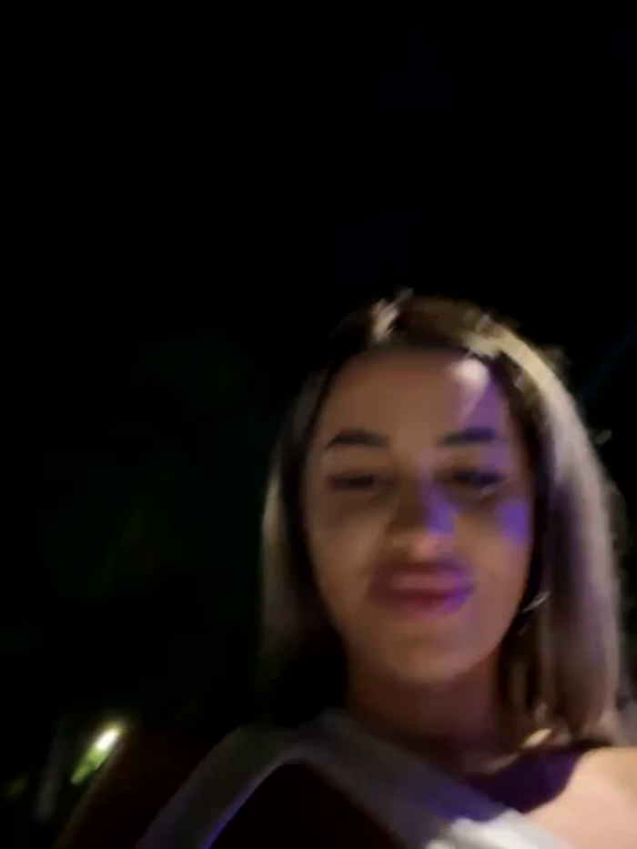 KirstieVegas