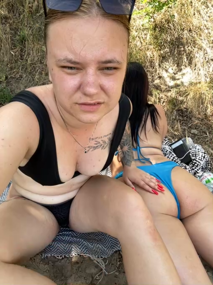 __Izabella__
